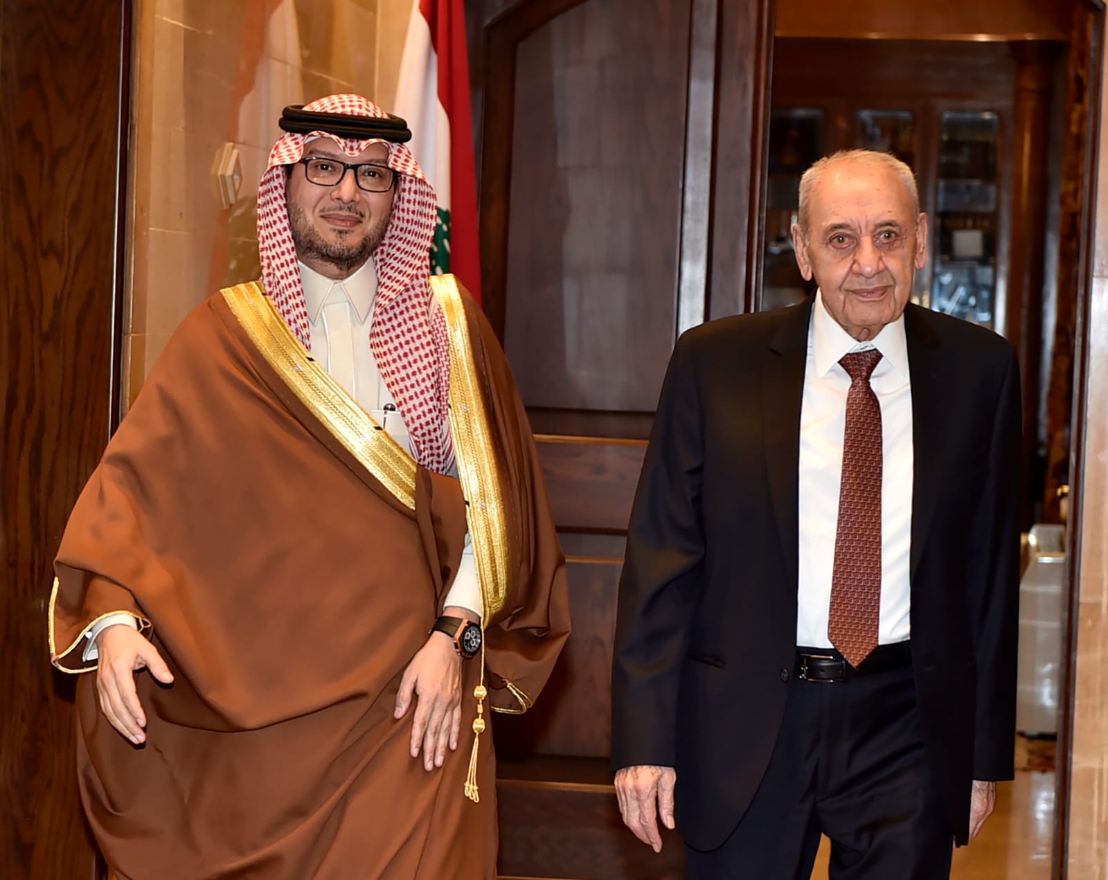 الرئيس بري بحث الأوضاع العامة والمستجدات السياسية والميدانية خلال إستقباله السفيرين السعودي والمصري .